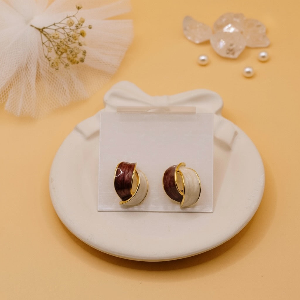 Blush Twist Hoops