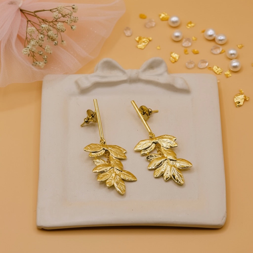Golden Leaf Cascade (18K Gold Finish)
