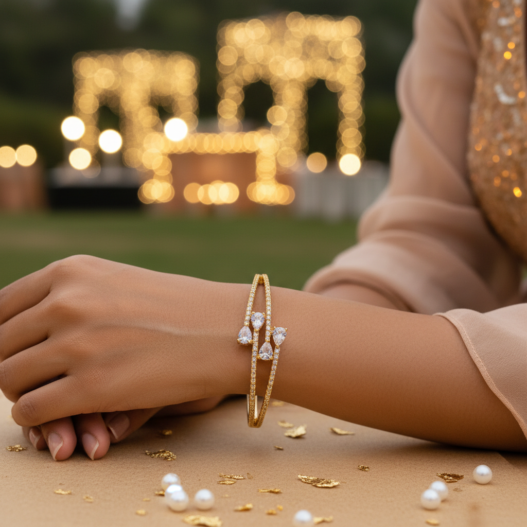 Petal Spark Bracelet (Gold Finish)