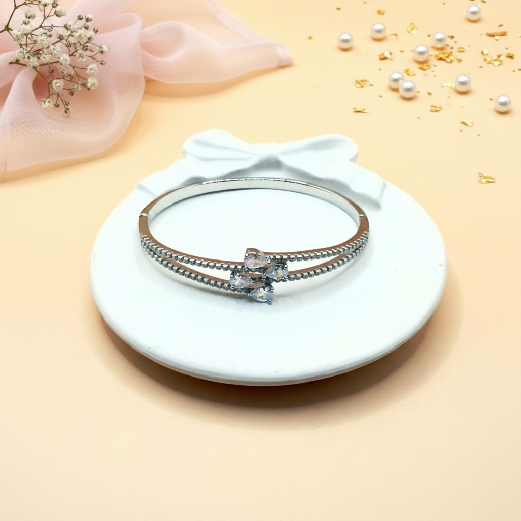 Petal Spark Bracelet (Silver Finish)