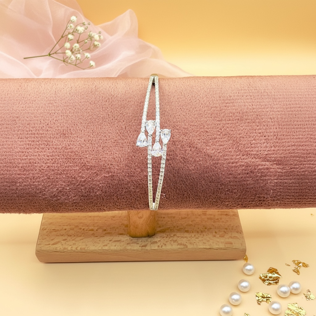Petal Spark Bracelet (Silver Finish)