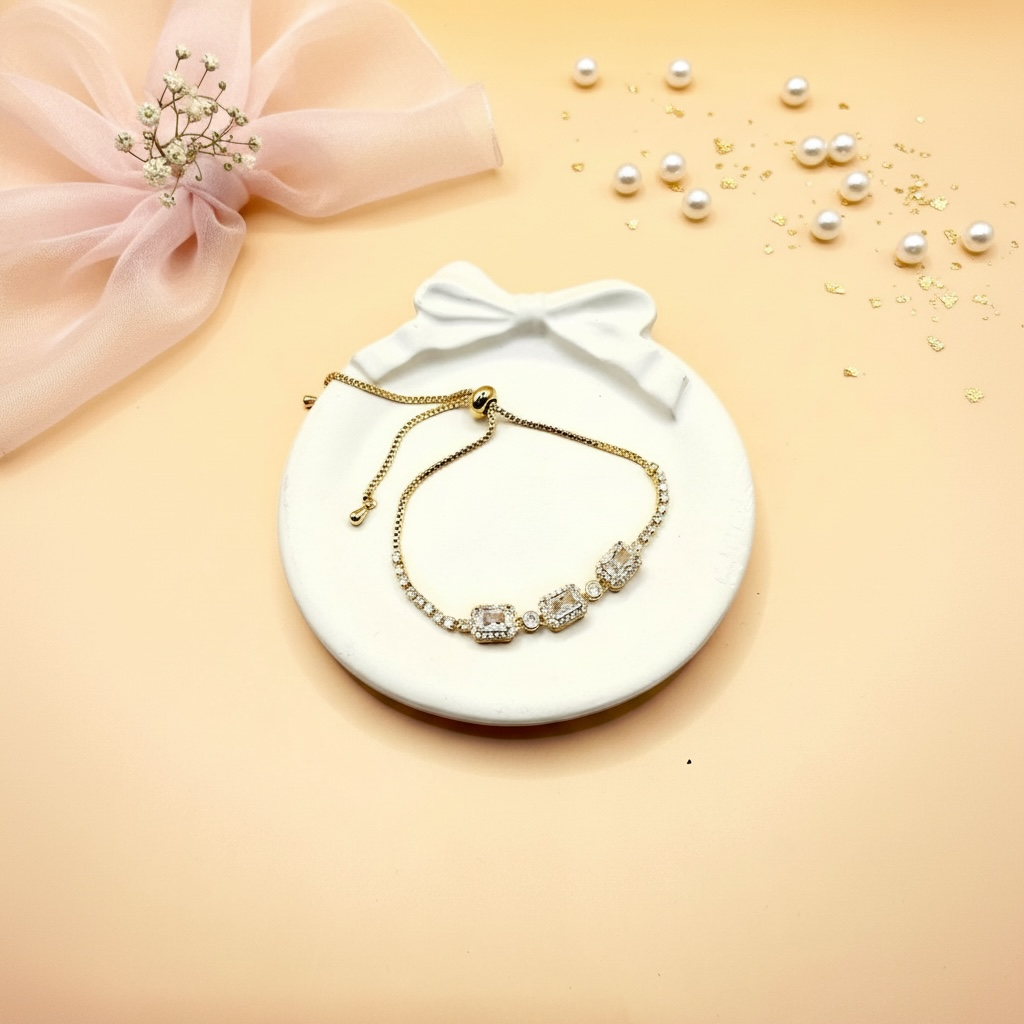Radiant Link Bracelet (Gold Finish)