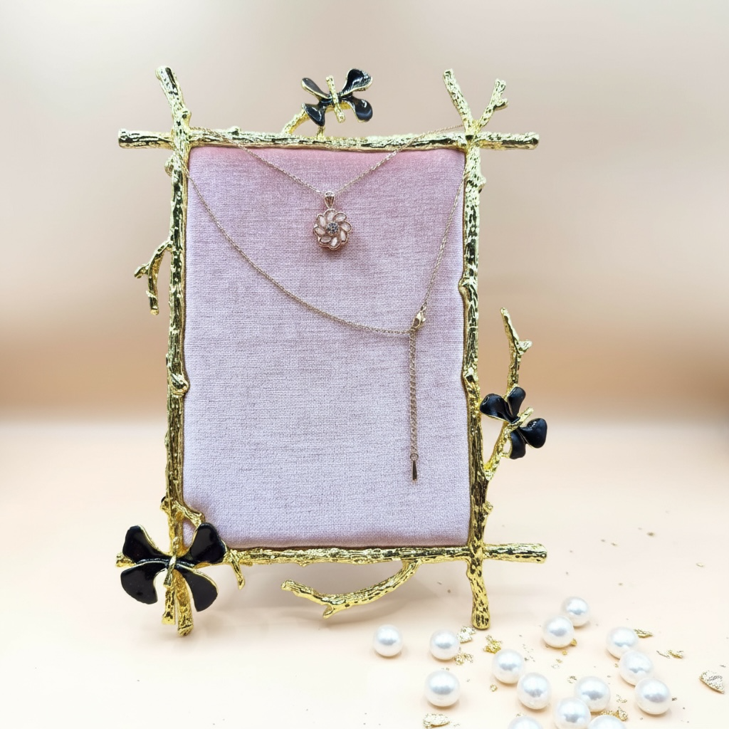 Spiral Bloom Pendant Chain
