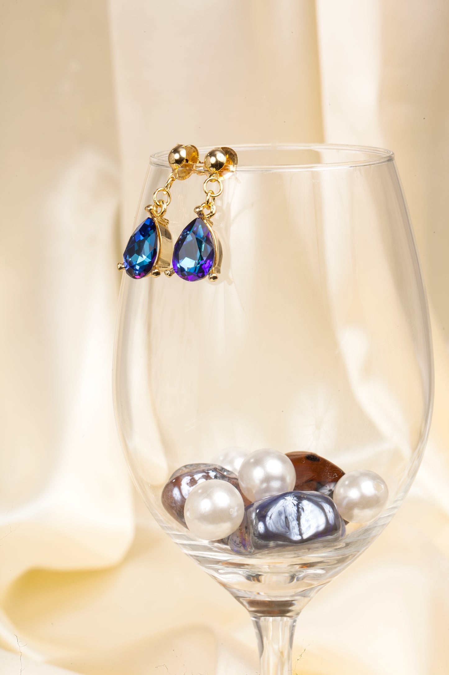 Midnight Muse - Swarovski Crystal Drop Earrings (18K Gold Finish)