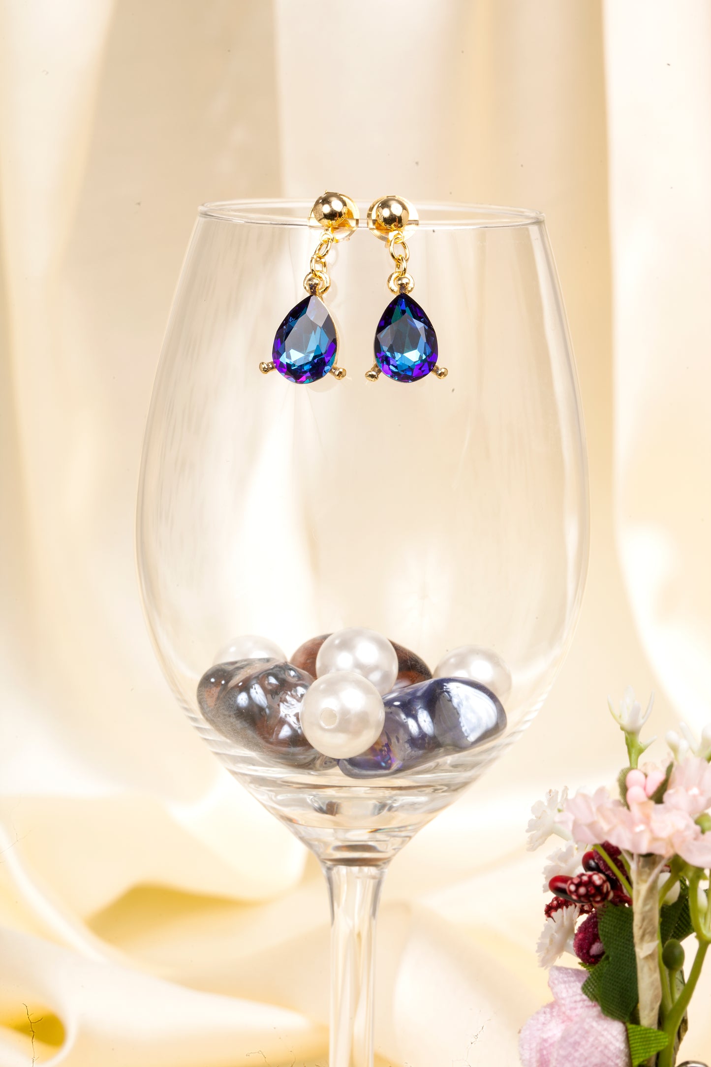 Midnight Muse - Swarovski Crystal Drop Earrings (18K Gold Finish)