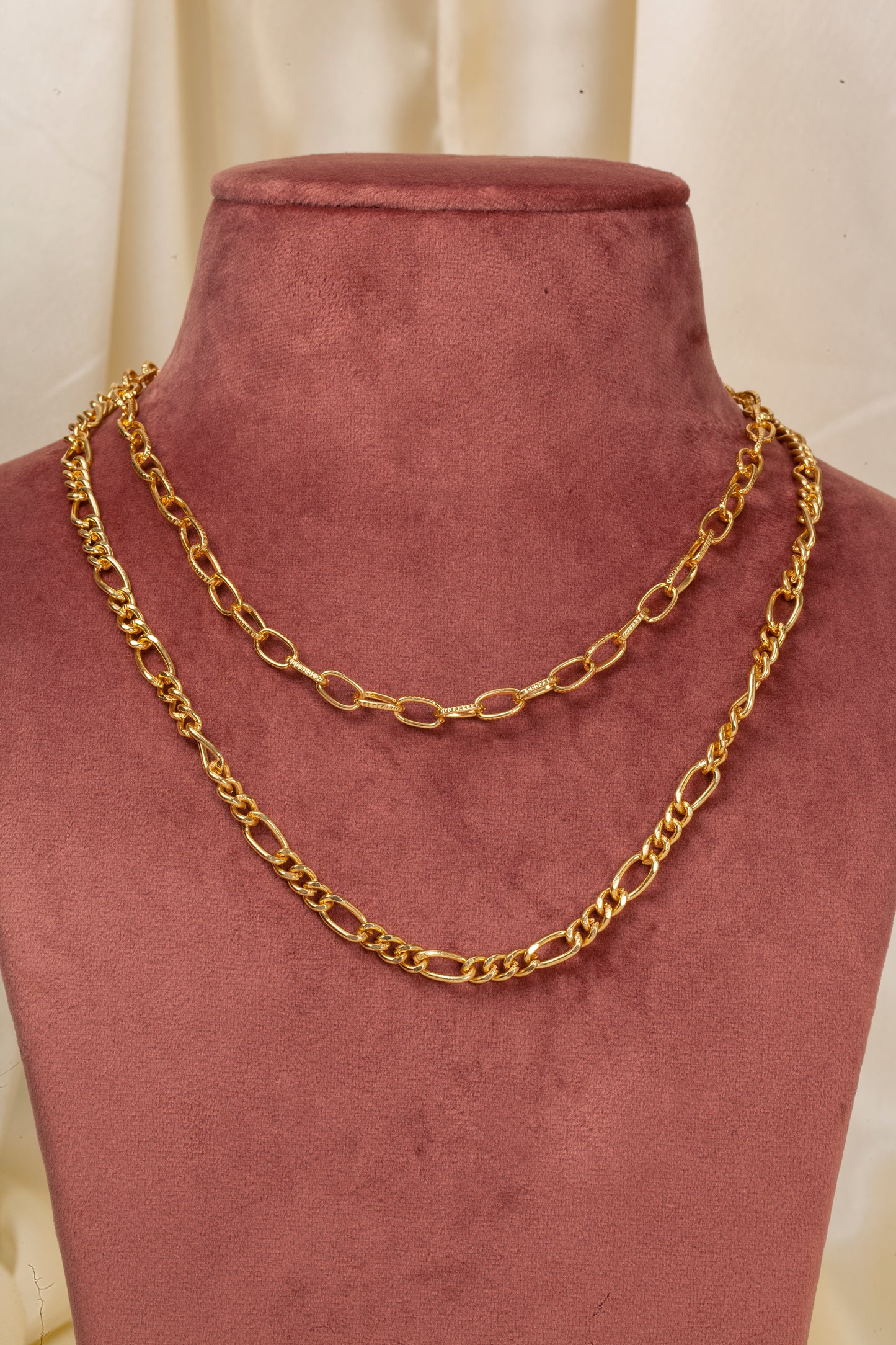 Luxe Dual-Layer Chain Necklace (18K Gold Finish)