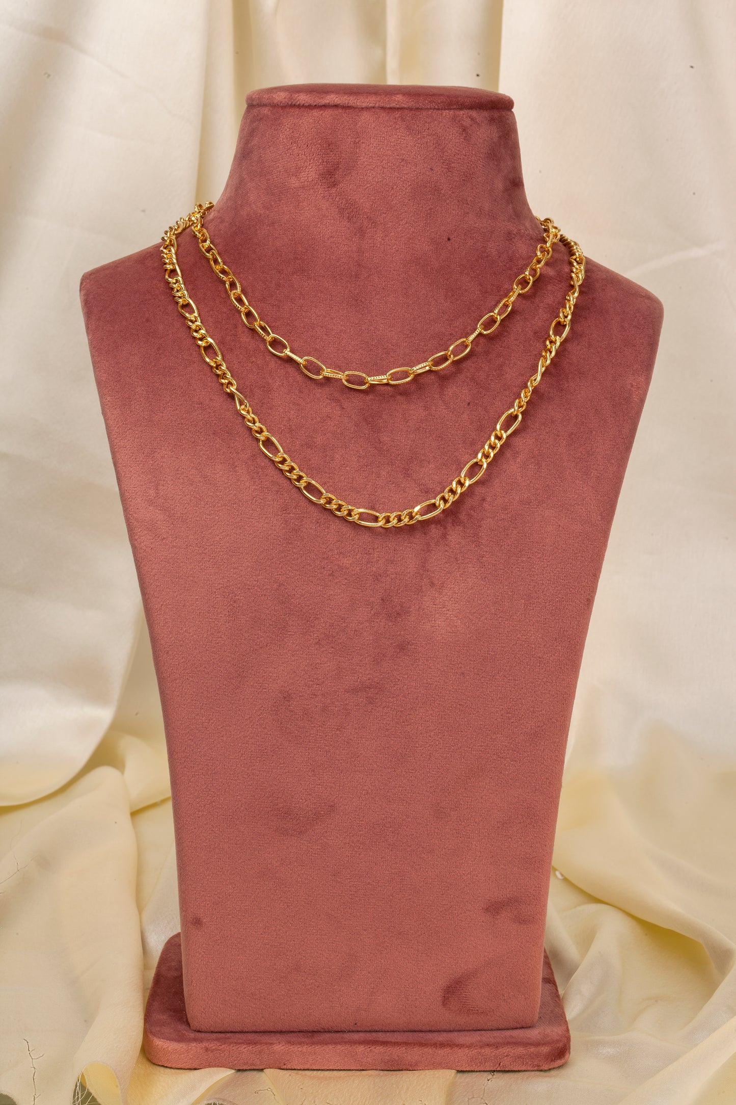Luxe Dual-Layer Chain Necklace (18K Gold Finish)