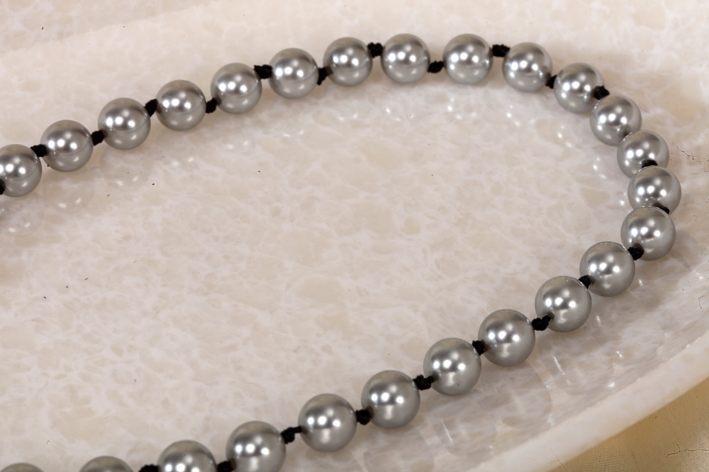 Moonlit Noir - Swarovski Pearl Necklace