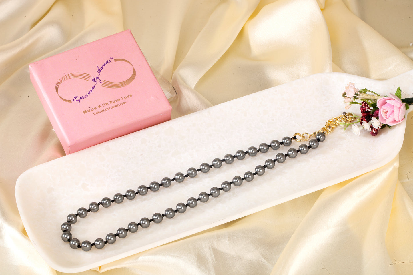 Silver Whisper - Swarovski Pearl Necklace